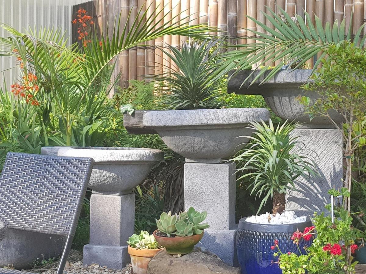 Bed and Breakfast Peaceful Provence Mapleton Exterior foto