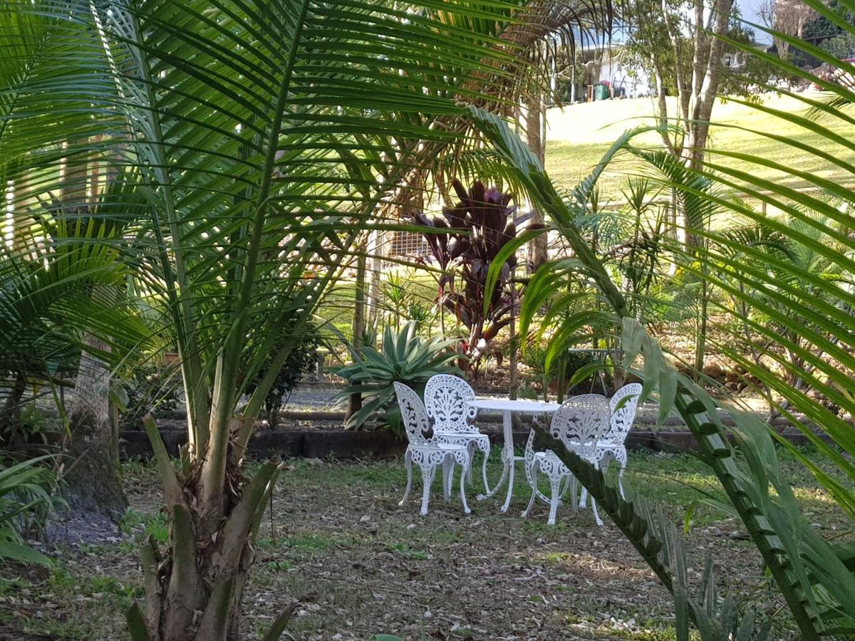 Bed and Breakfast Peaceful Provence Mapleton Exterior foto
